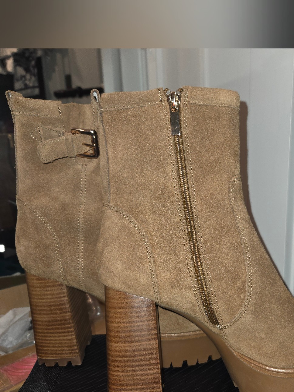 Steve Madden Tan Suede Lug Sole Ankle Booties